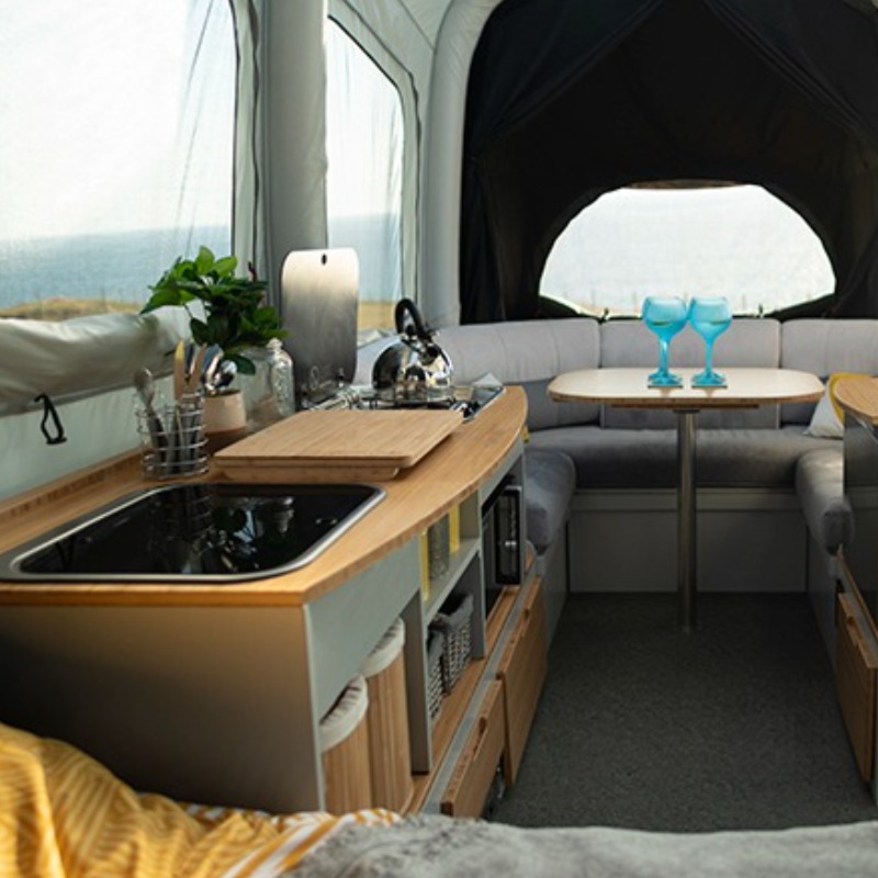 Accommodate up to ten people
